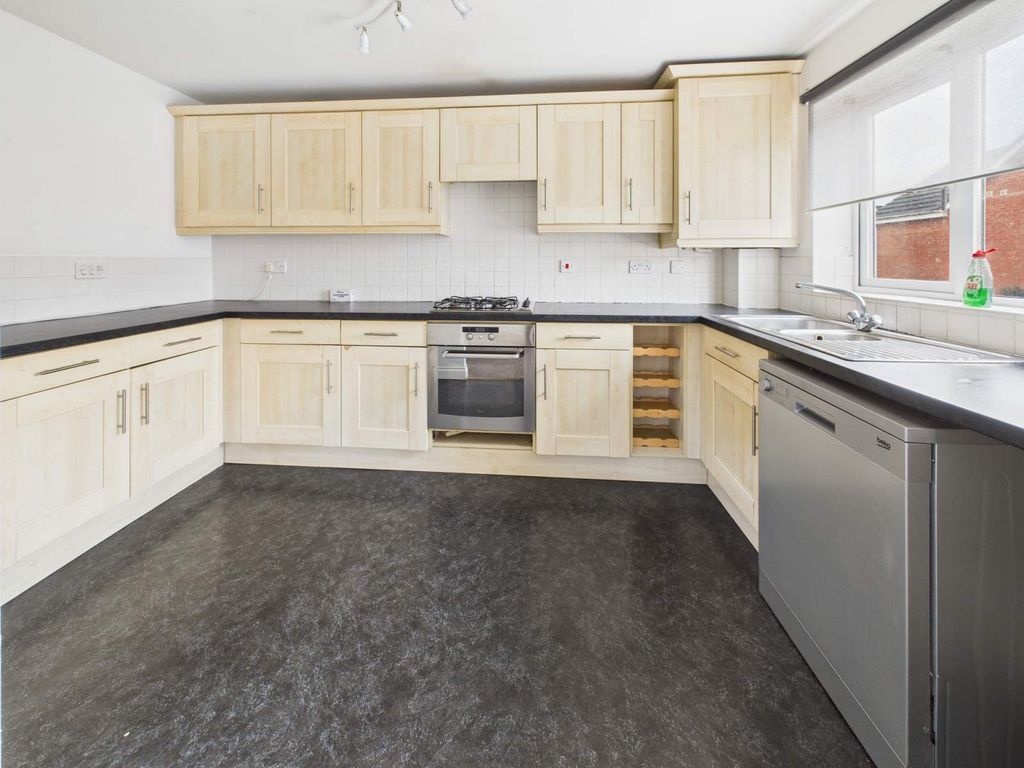 Additional image 4 of 4 bed end terrace house for saleMilestone Close, Heath, Cardiff. CF14