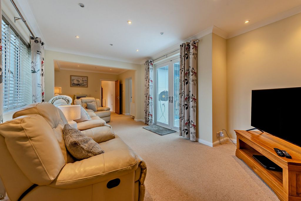 Additional image 13 of 8 bed detached house for saleHeywood Lane, Tenby SA70