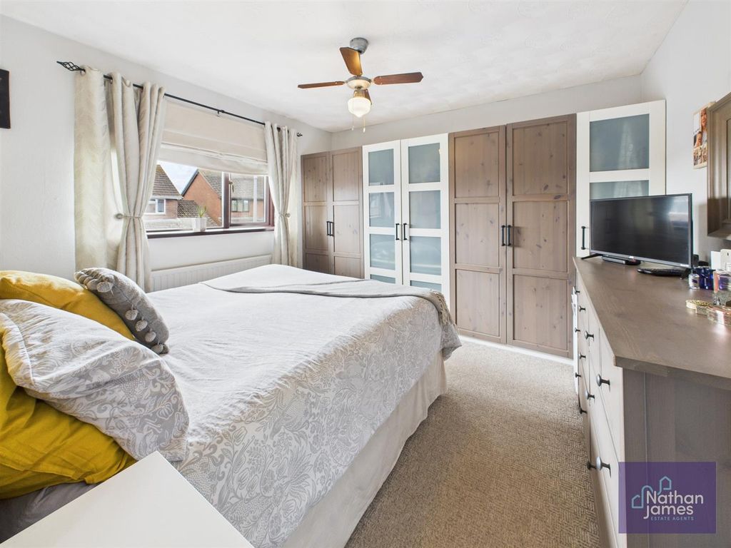 Additional image 11 of 4 bed detached house for saleHolly House, Castle Gardens, Caldicot NP26