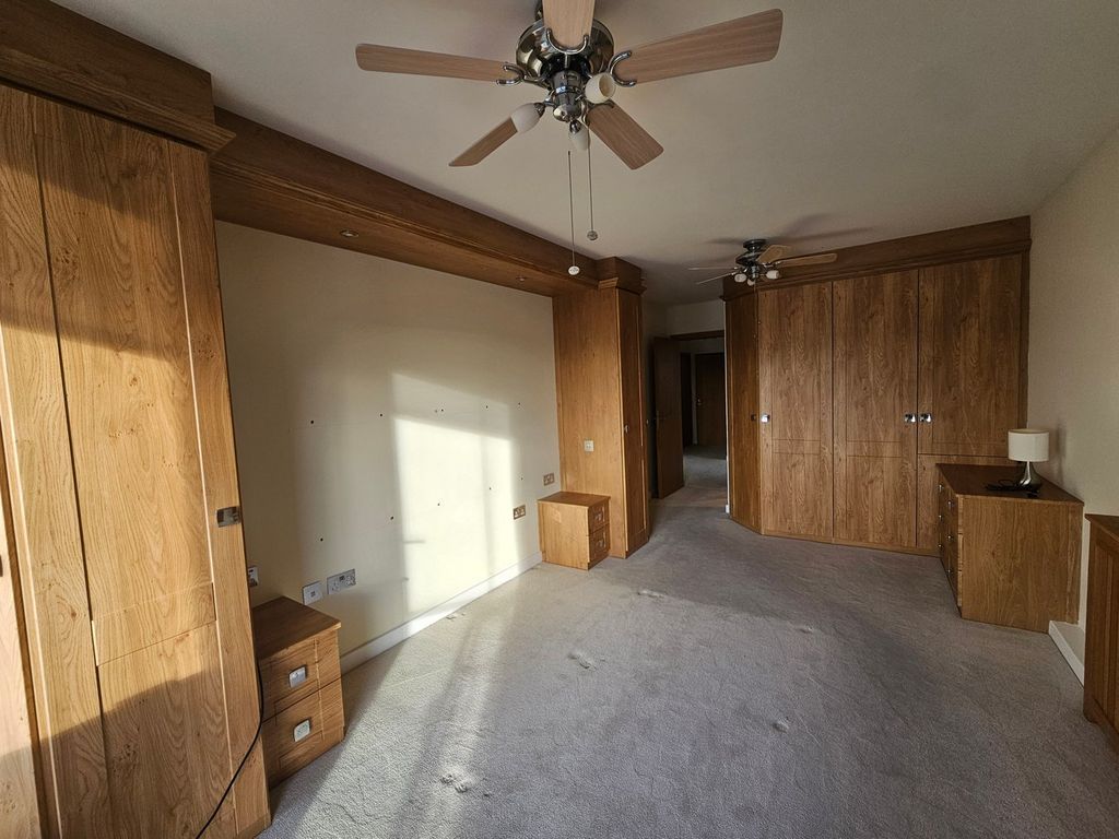 Additional image 12 of 2 bed flat for saleLa Rue De Carteret, St Helier JE2