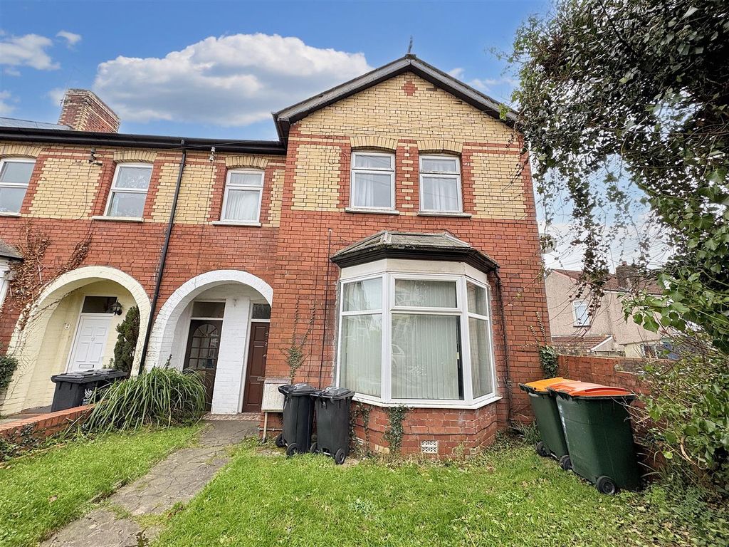 1 bed flat for salePreston Avenue, Newport NP20