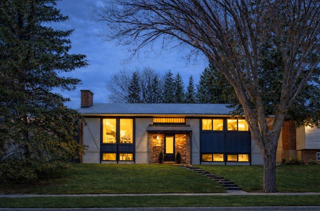 2416 Palliser Drive SW, Calgary, AB, T2V3S7