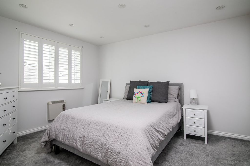 Additional image 13 of 4 bed terraced house for saleSt Johns Road, St Helier JE2