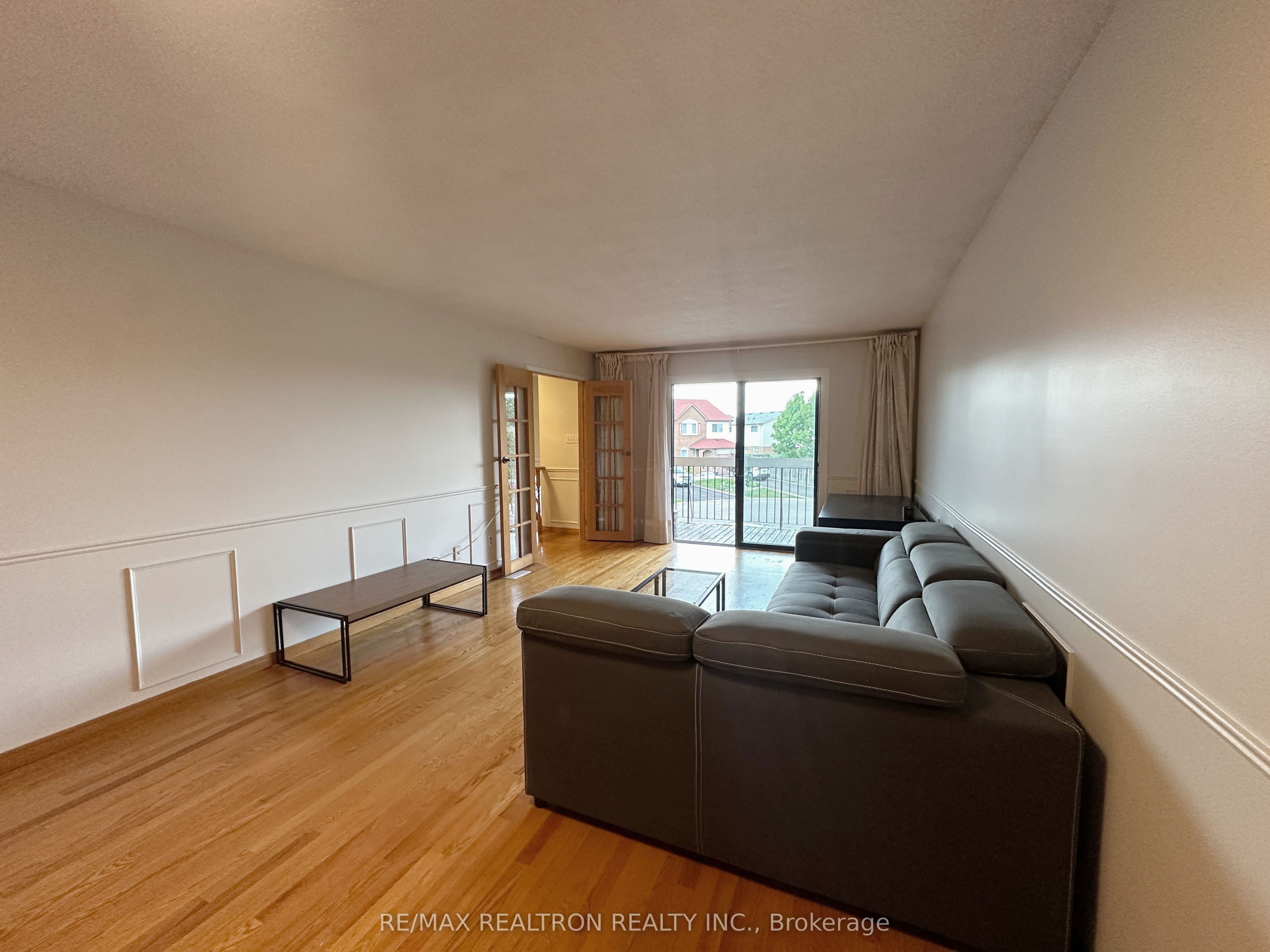 Additional image 5 of 928 Knollwood Court, Mississauga, ON, L5C 3L9