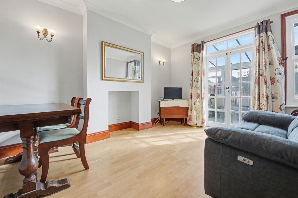 Additional image 9 of 3 bed detached house for saleBitterne Way, Bitterne SO19