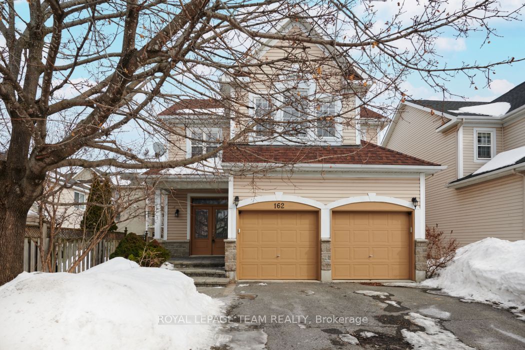 162 Redcliff Avenue, Ottawa, ON, K2J 5J7