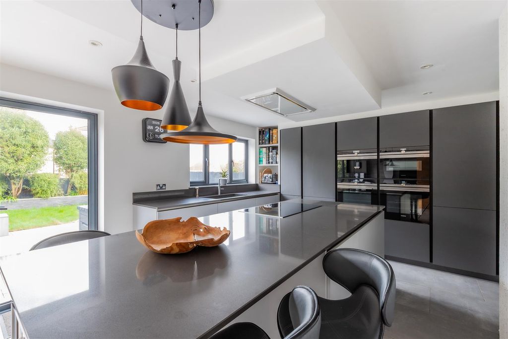 Additional image 2 of 4 bed detached house for saleLlwyn Y Grant Road, Penylan, Cardiff CF23