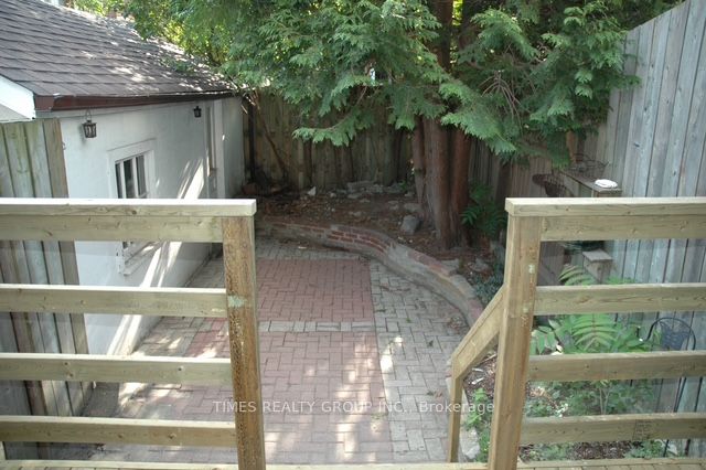 Additional image 6 of 16 Nasmith Avenue, Toronto, ON, M5B 1J3
