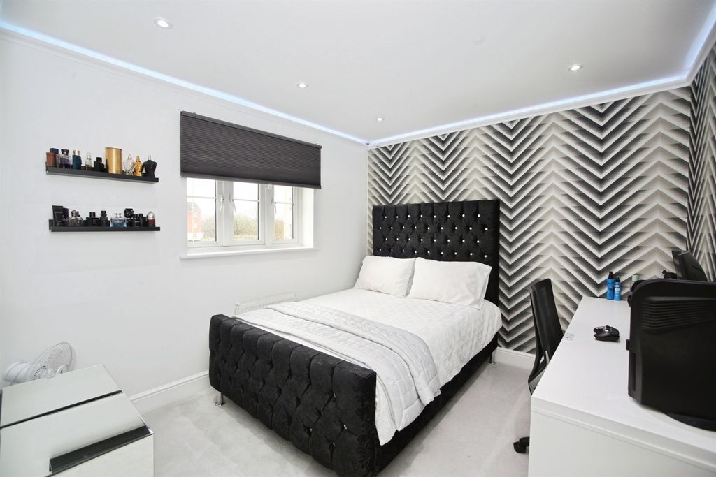 Additional image 19 of 4 bed detached house for saleSword Hill, Caerphilly CF83