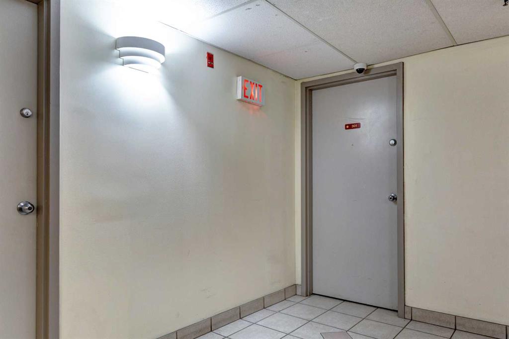 Additional image 6 of 301-128 2 Avenue SE, Calgary, AB, T2G 5J5