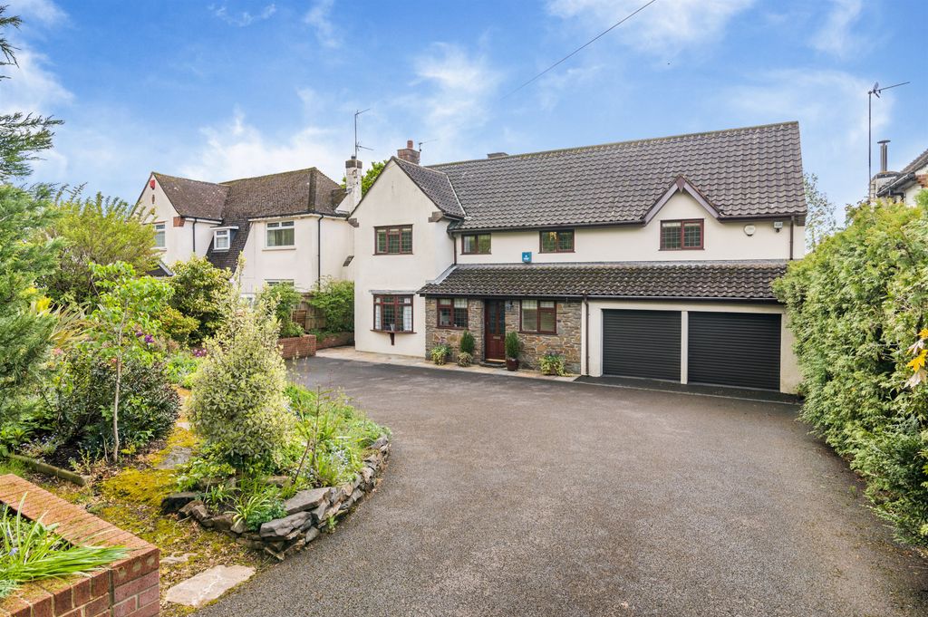 4 bed detached house for saleChepstow Road, Langstone. Newport, Newport NP18
