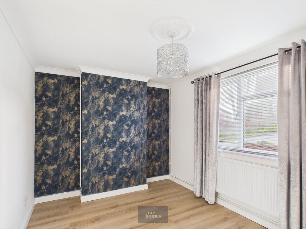 3 bed semi-detached house for saleArcher Road, Ely, Cardiff CF5 photo 4
