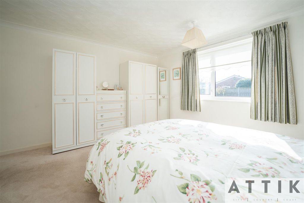 Additional image 7 of 2 bed semi-detached bungalow for saleSt. Michaels Way, Wenhaston IP19
