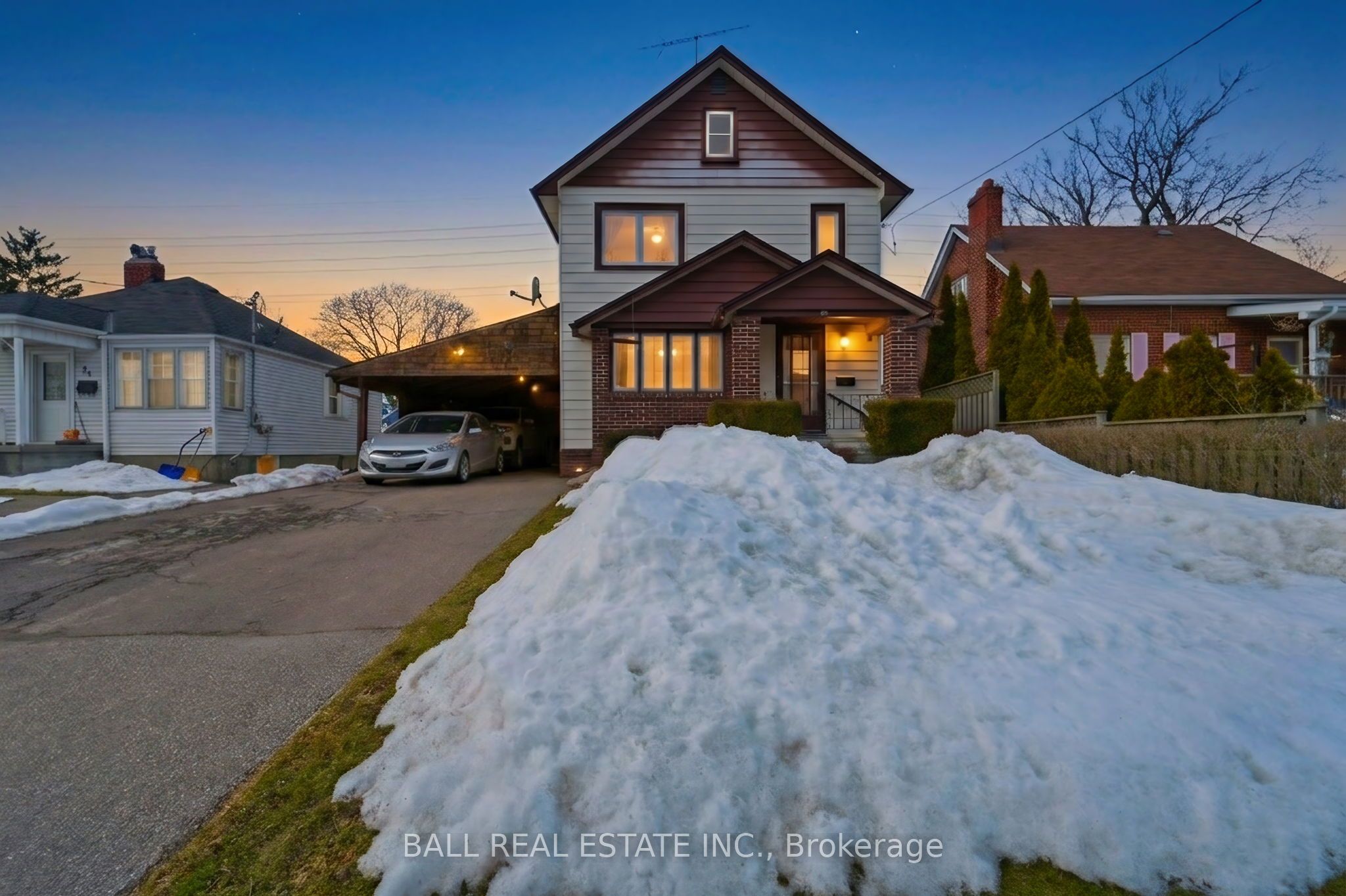 30 Thomas Street, Oshawa, ON, L1H 3W5