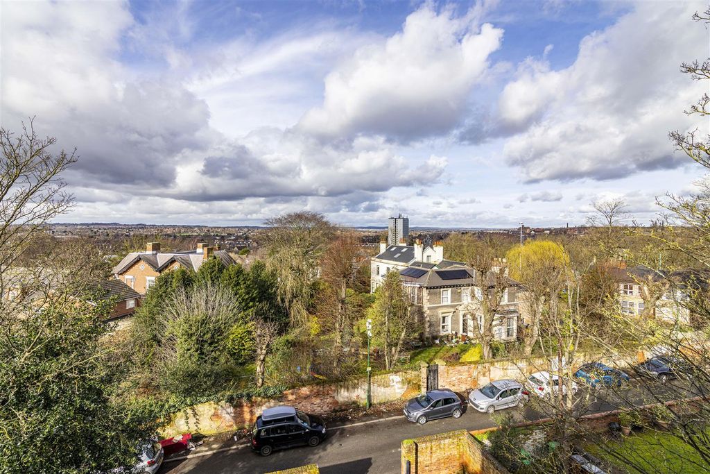 Additional image 2 of 16 bed detached house for saleWaterloo Road, Nottingham NG7