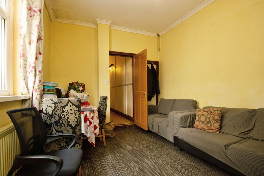 Additional image 5 of 5 bed terraced house for sale97 Donald Street, Cardiff CF24