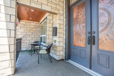 Additional image 8 of 9944 128 Street, Surrey, BC, V3T 2Y8