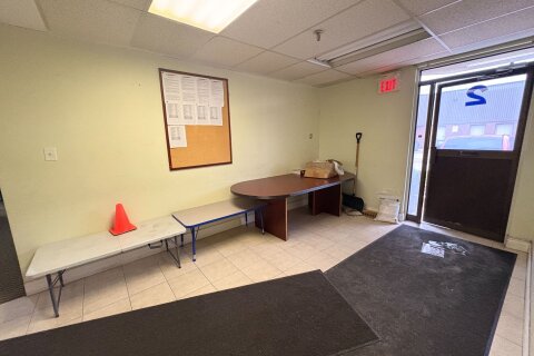 Additional image 8 of #2-3-1295 Eglinton Avenue E, Mississauga, ON, L4W 3E6