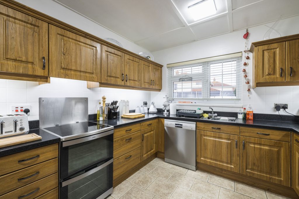 Additional image 10 of 5 bed detached house for saleLa Rue Des Canons, St. Helier, Jersey JE2