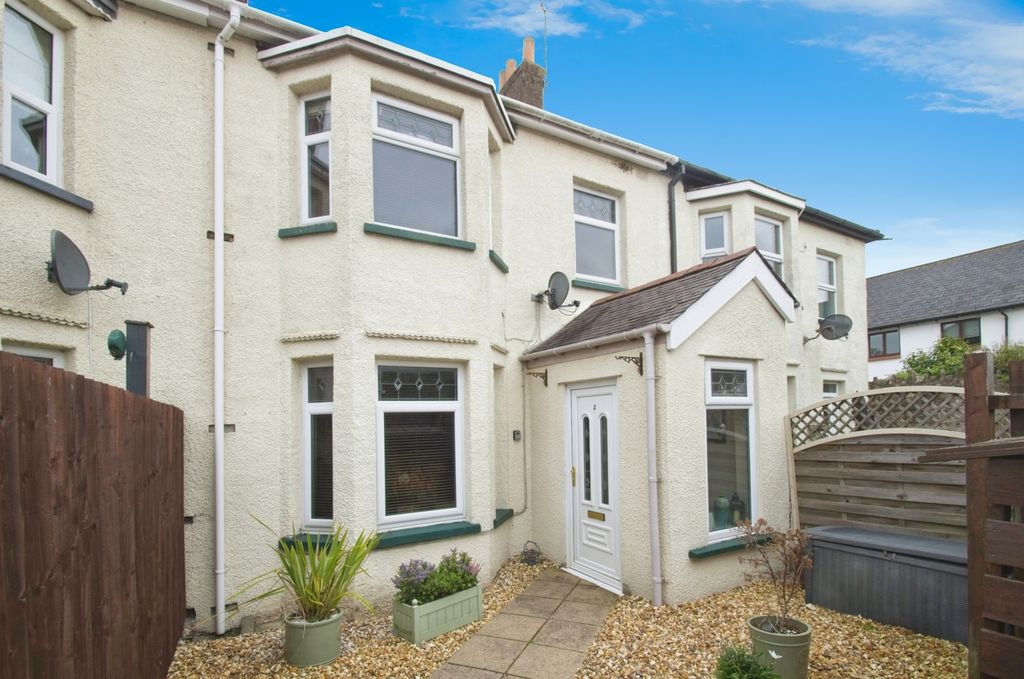 3 bed terraced house for saleNorman Terrace, Caerleon, Newport NP18