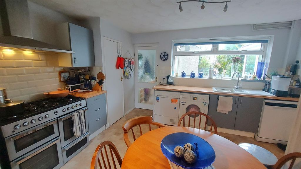 Additional image 8 of 3 bed terraced house for saleCeltic Road, Cardiff CF14