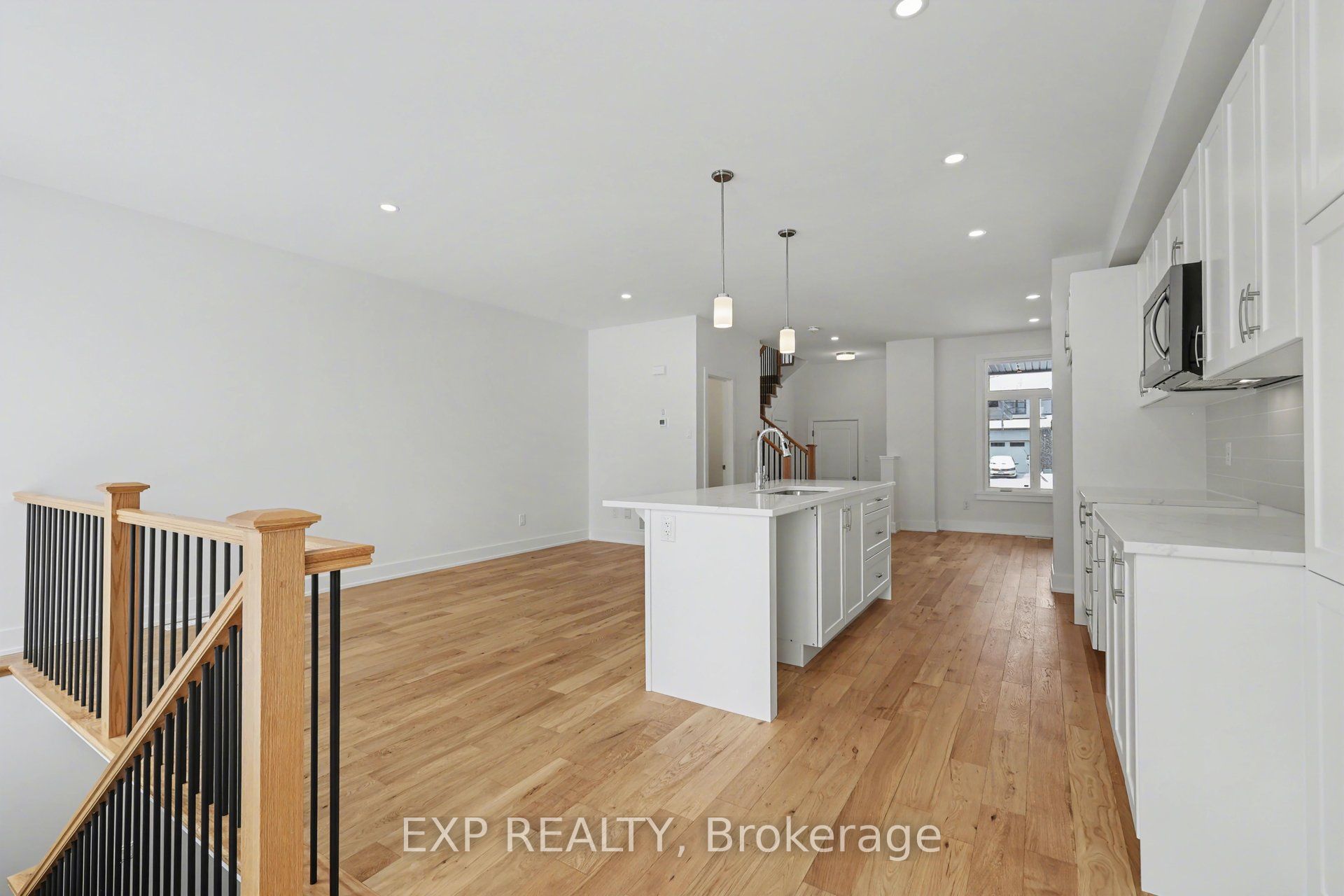 Additional image 3 of 1180 Cope Drive, Ottawa, ON, K2S 3C4