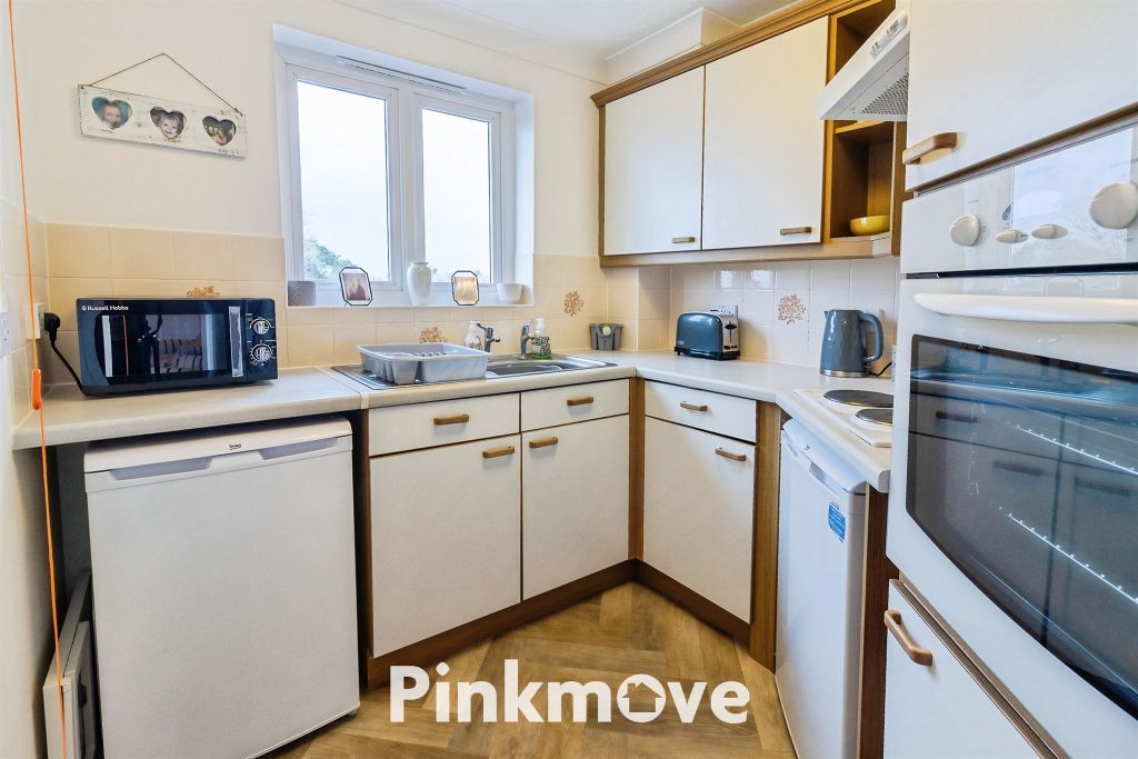 Additional image 5 of 1 bed flat for saleBassaleg Road, Newport NP20