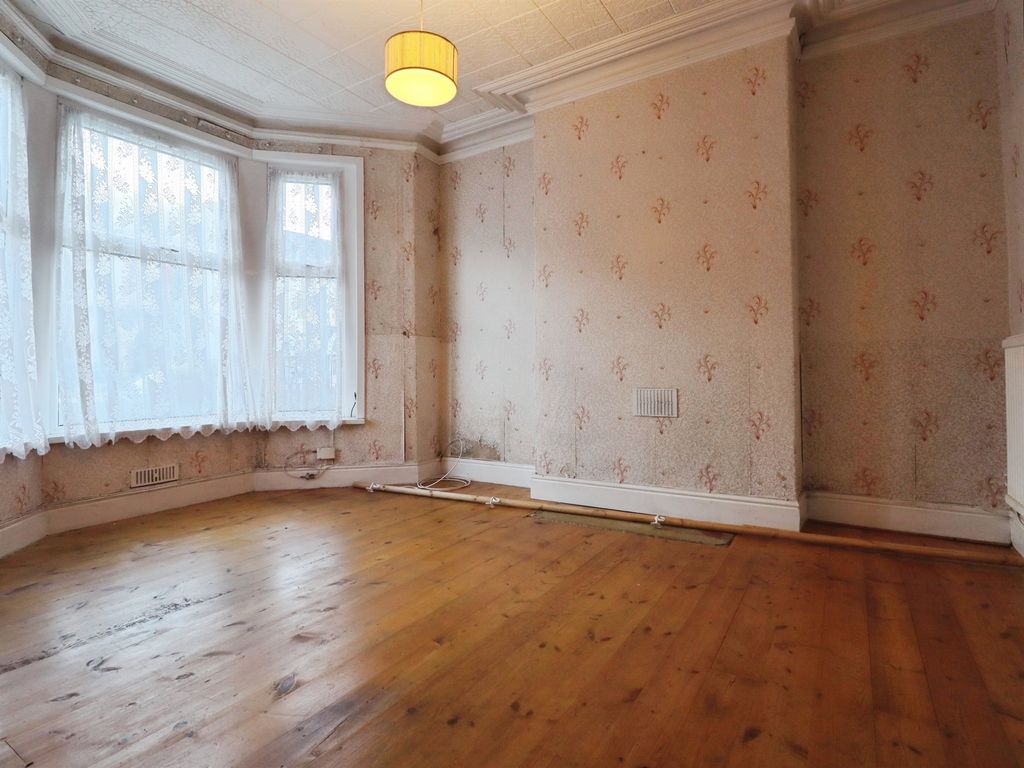 Additional image 5 of 5 bed semi-detached house for saleKingsland Road, Canton, Cardiff CF5