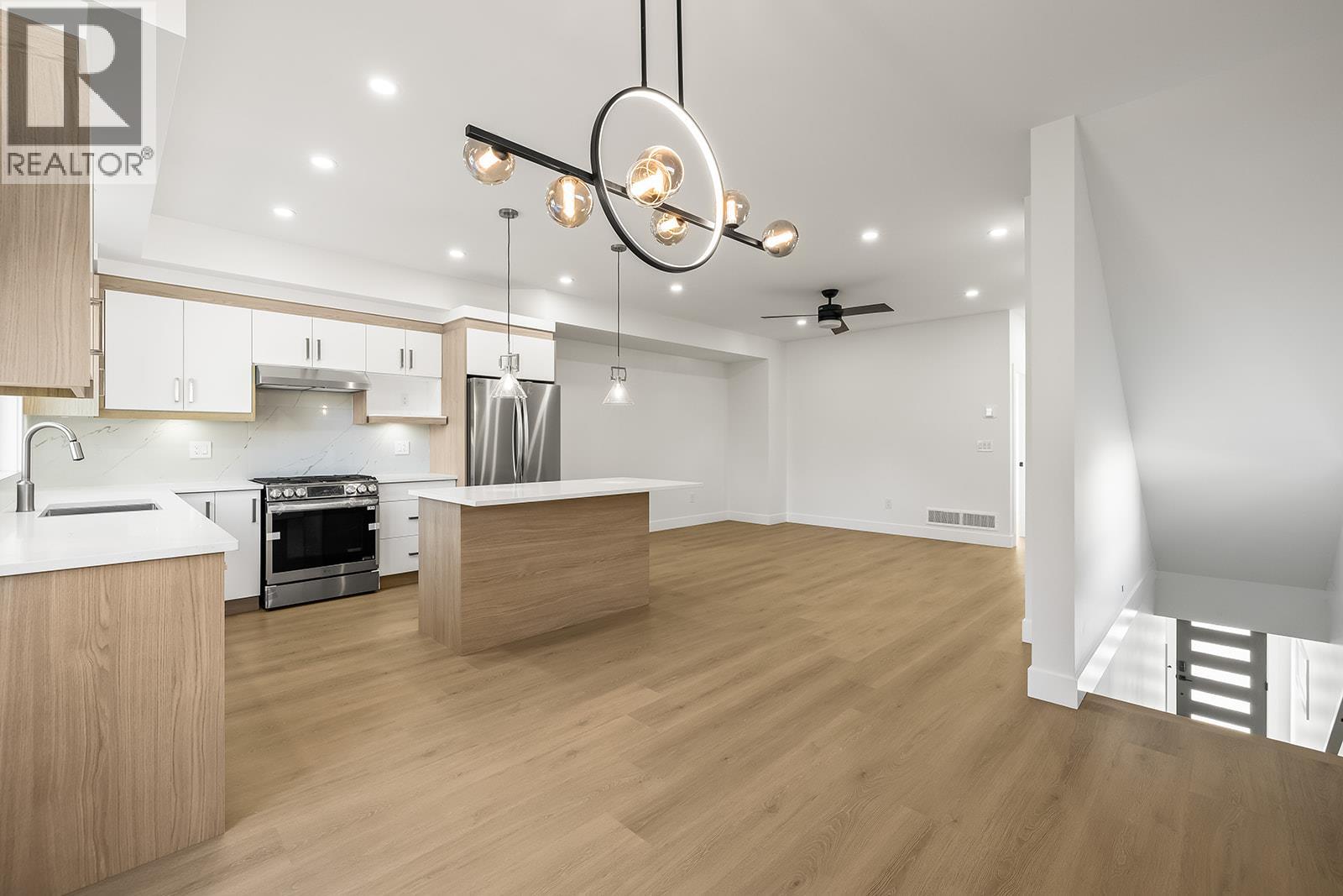 Additional image 4 of 2709 Hewl Road, West Kelowna, BC, V1Z2M5