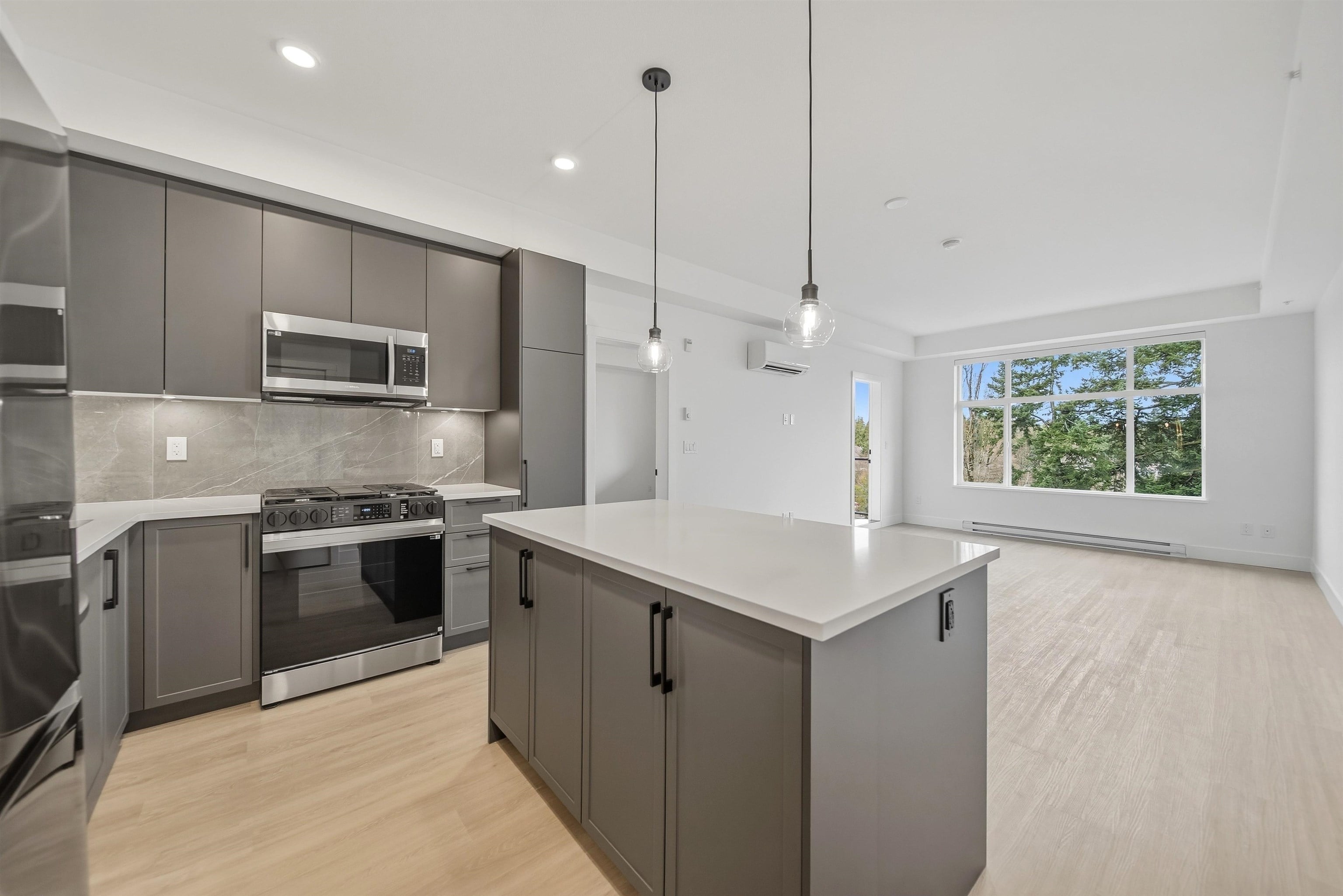 Additional image 6 of 607-3465 146a Street, Surrey, BC, V0V 0V0