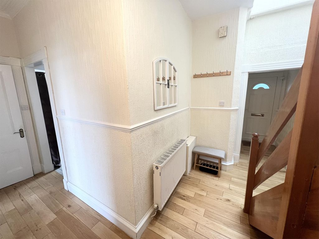 Additional image 18 of 2 bed flat for saleFlat 2, 6 Stanley Road, Saltcoats KA21