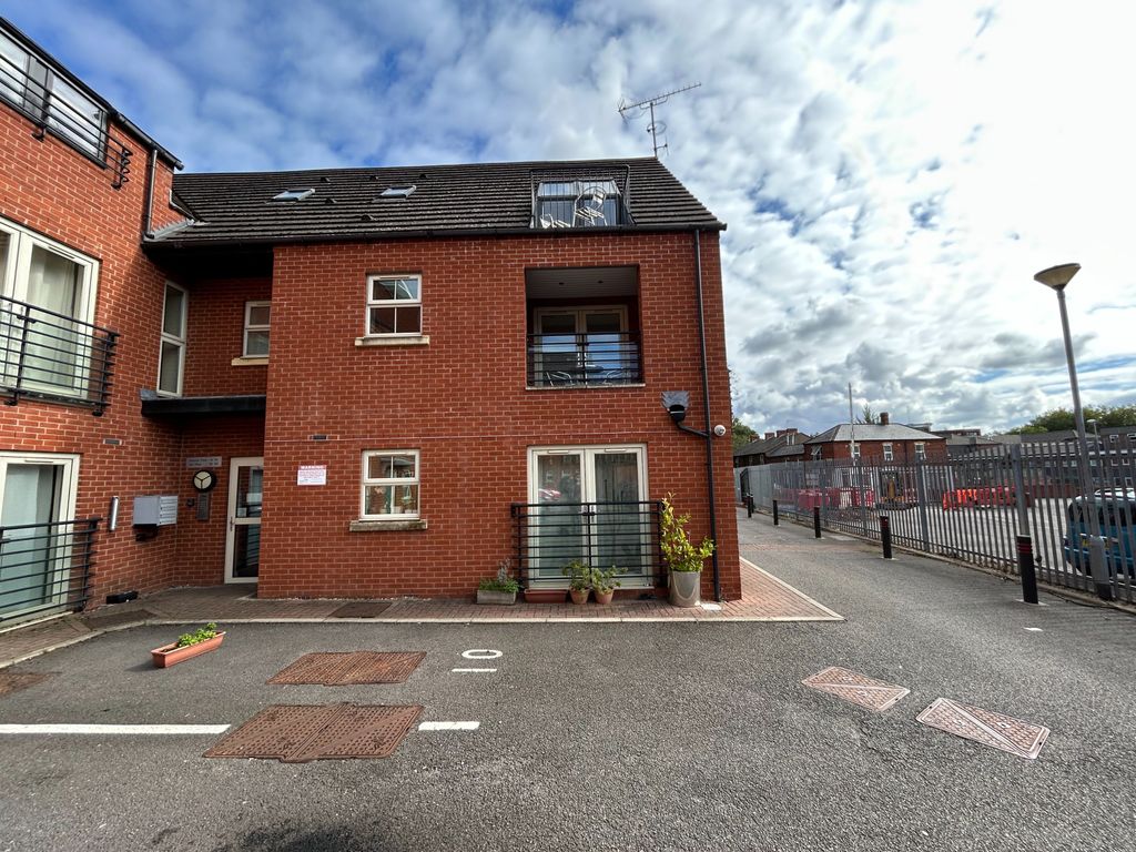 4 bed flat for saleWesleyan Court, Lincoln LN2