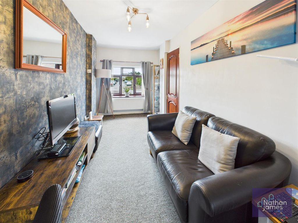 Additional image 8 of 4 bed detached house for saleHolly House, Castle Gardens, Caldicot NP26