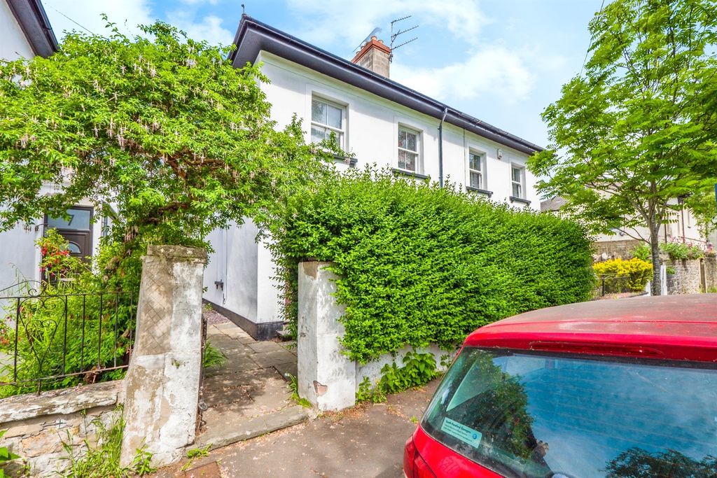 4 bed semi-detached house for saleSouthey Street, Roath, Cardiff CF24