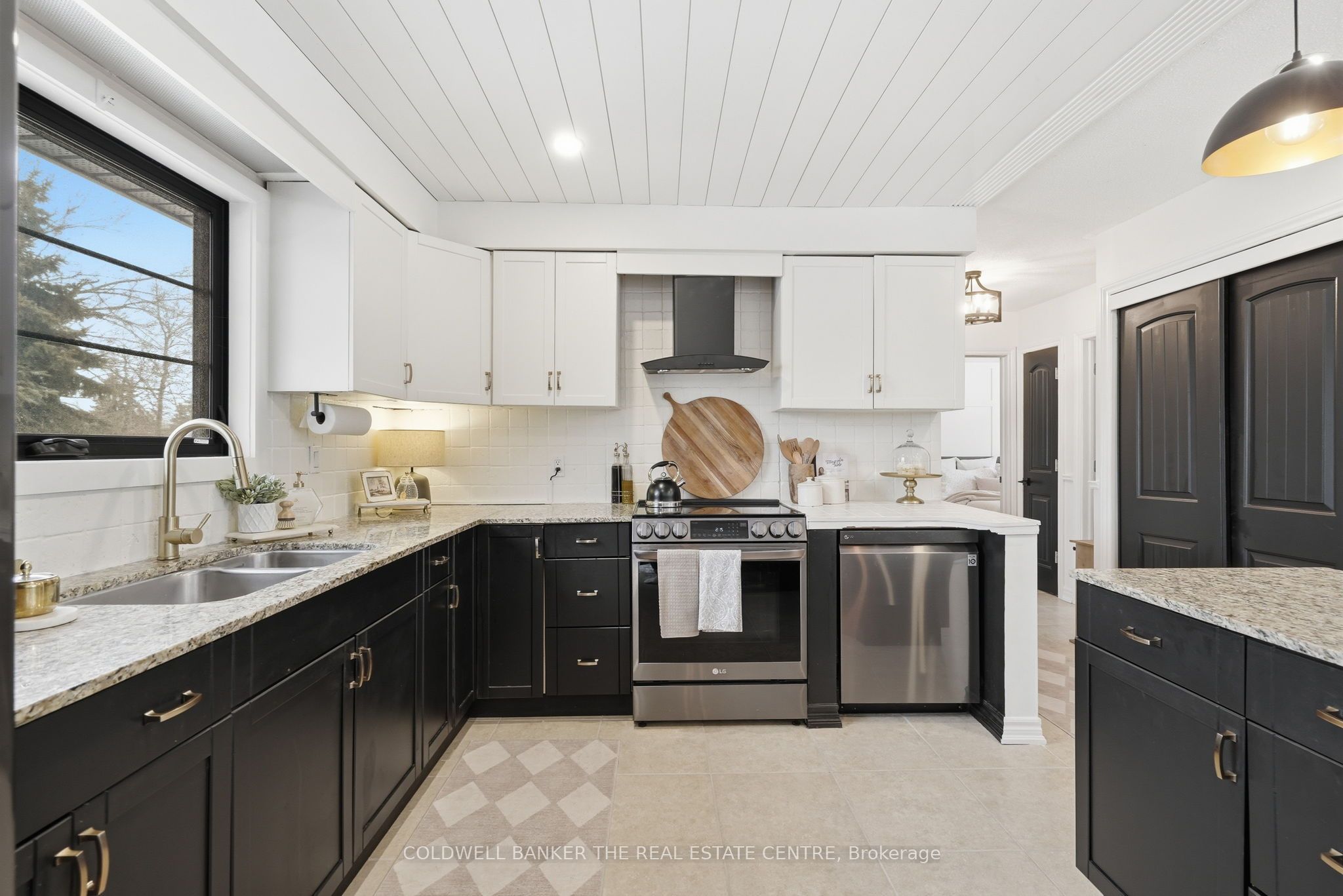 Additional image 6 of 241 Cedar Crescent, Barrie, ON, L4N 4A6