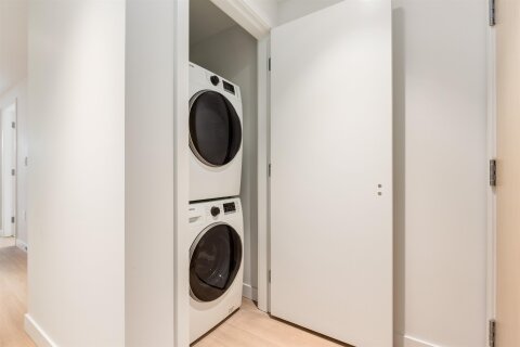 Additional image 8 of 422-126 21st St E Street, North Vancouver, BC, V7L 0J2
