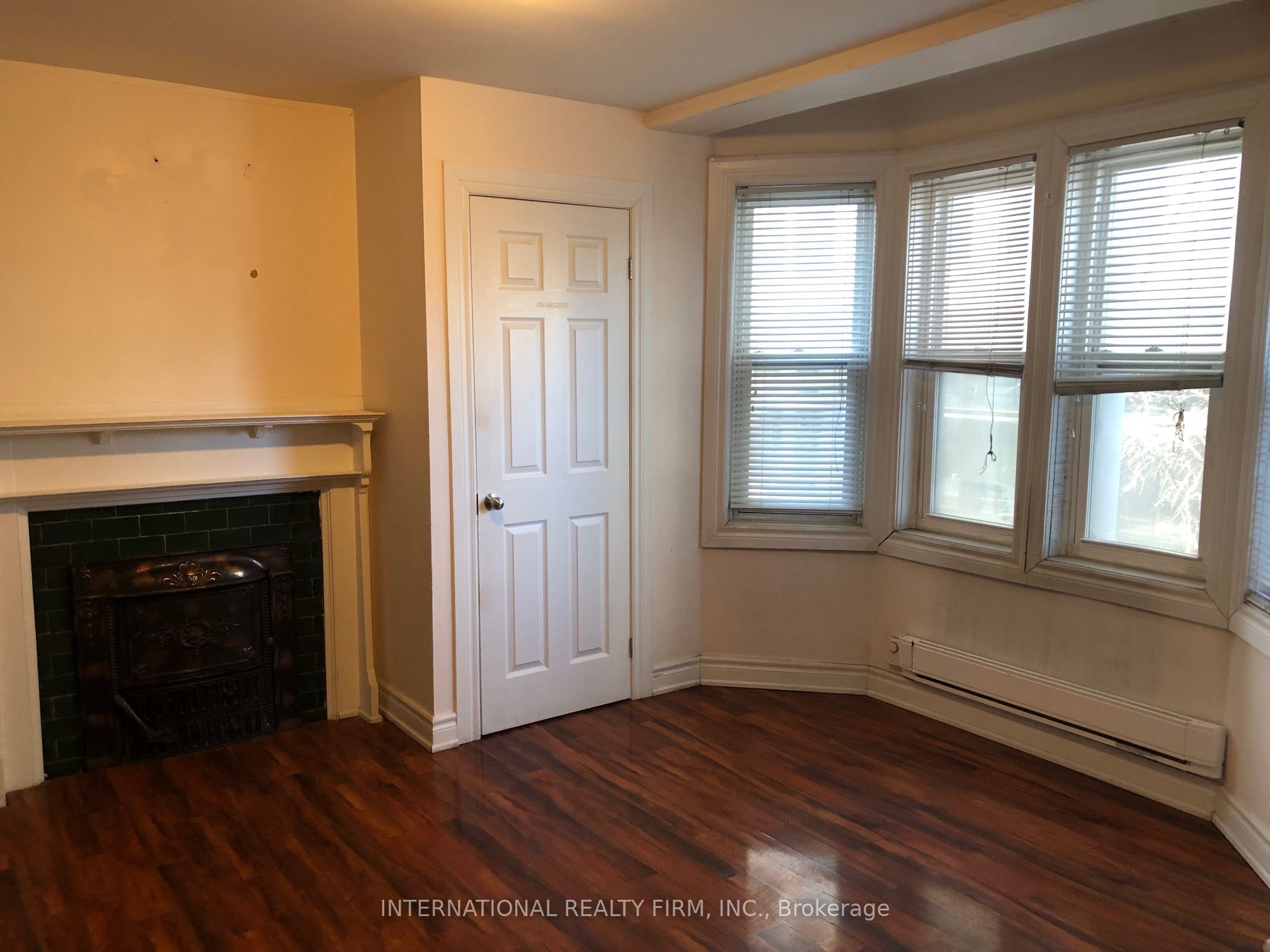 2B-197 Dundas Street E, Toronto, ON, M5A 1Z4