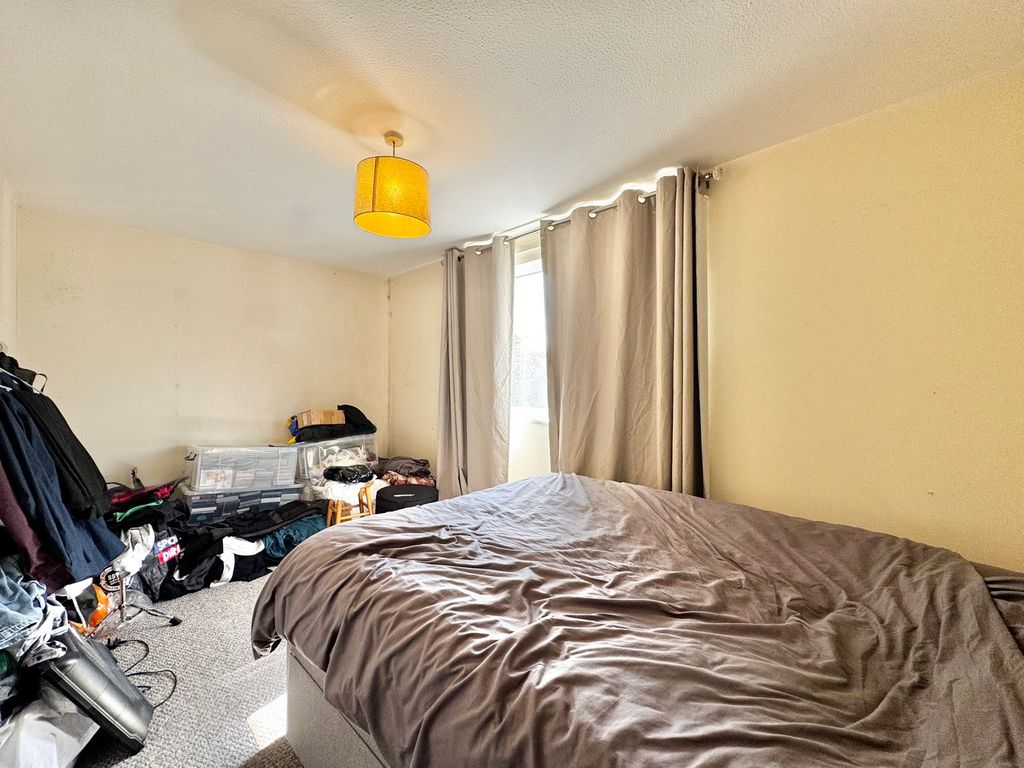 Additional image 6 of 2 bed flat for saleCollingwood Avenue, Newport NP19