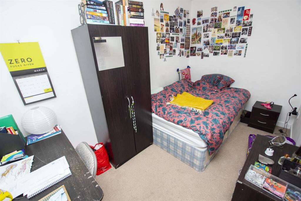 Heeley Road, Birmingham, West Midlands, B29 photo 4