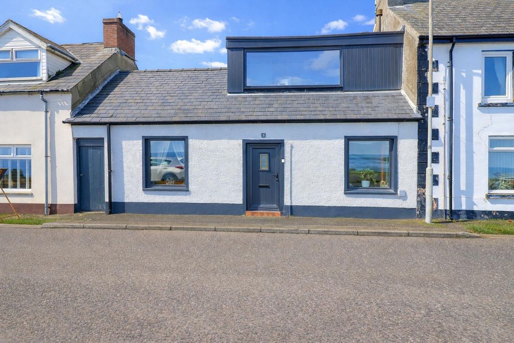 3 bed cottage for sale3 Harbour Road, Ballyhalbert BT22