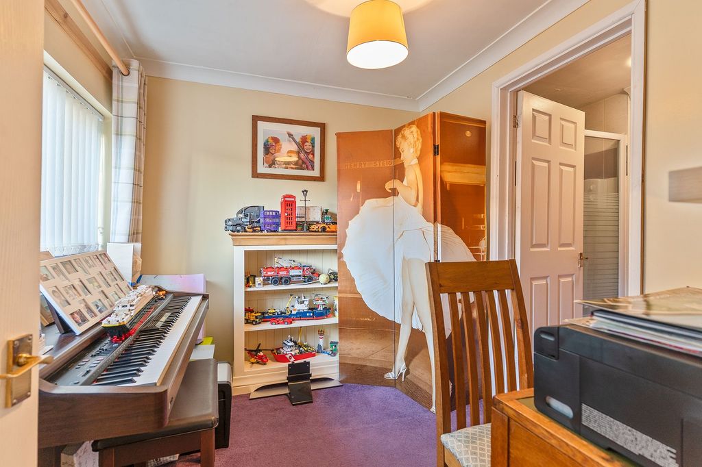 Additional image 10 of 4 bed detached house for saleFenner Brockway Close, Newport NP19