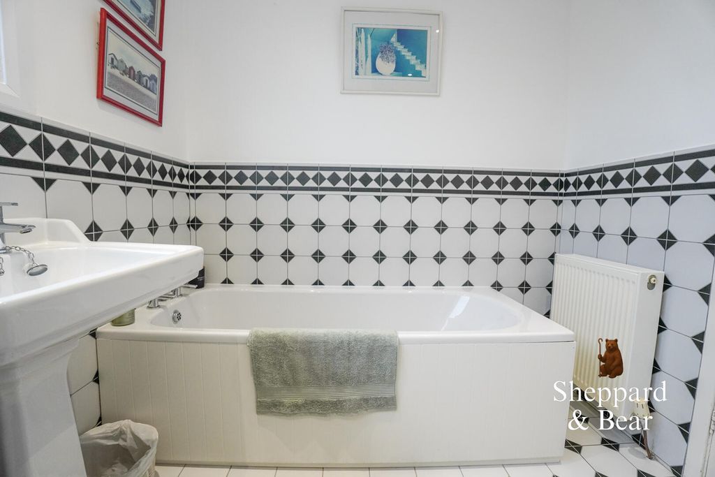 Additional image 33 of 3 bed detached bungalow for saleSunnycroft Rise, Dinas Powys CF64