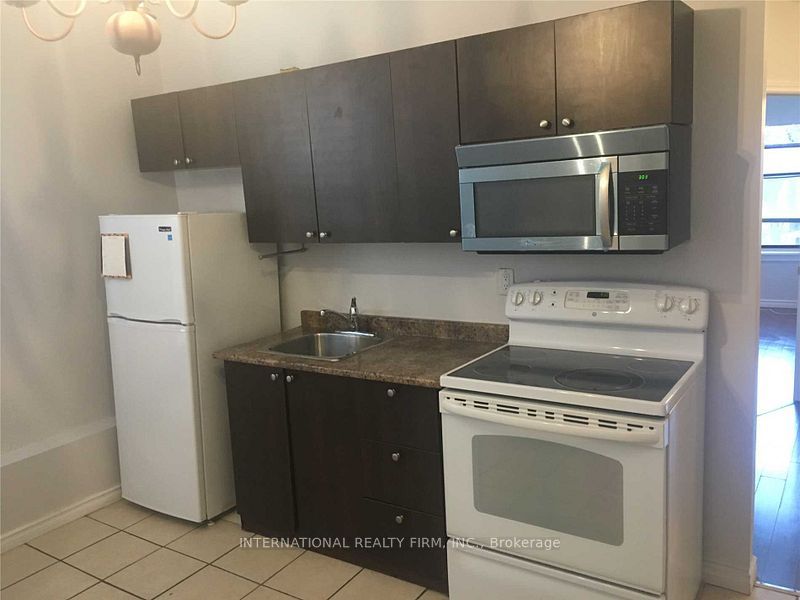 2-201 Dundas Street E, Toronto, ON, M5A 1Z4