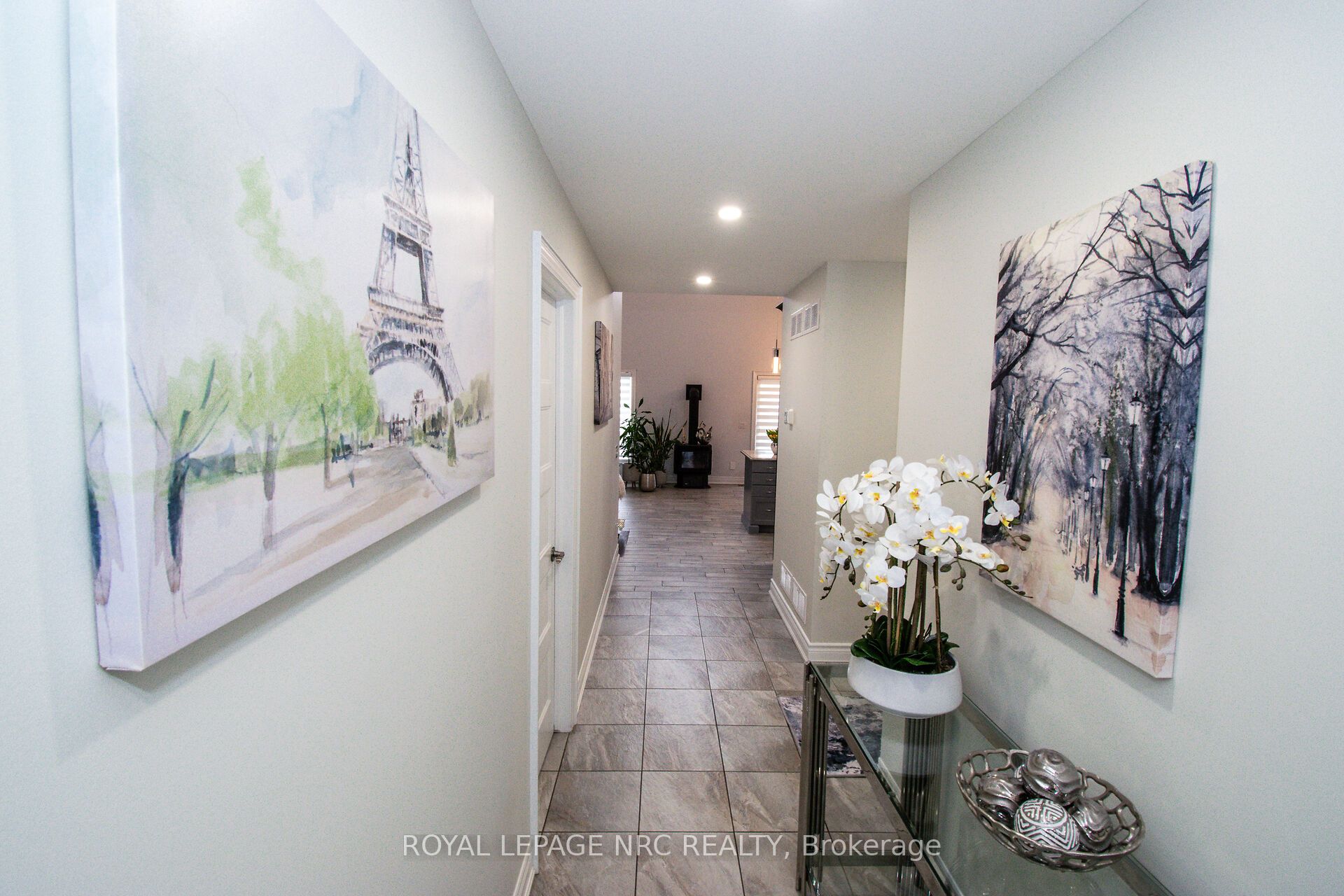 Additional image 3 of 197 Timberview Crescent, Welland, ON, L3C 0B9