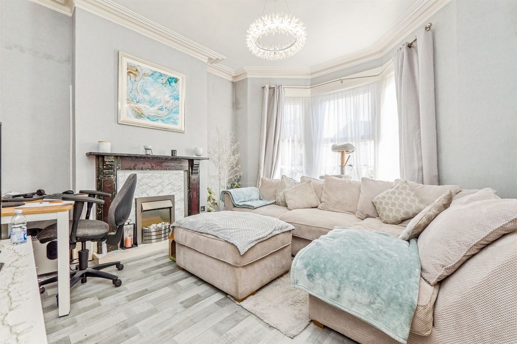 Additional image 2 of 4 bed end terrace house for saleMackintosh Place, Roath, Cardiff CF24