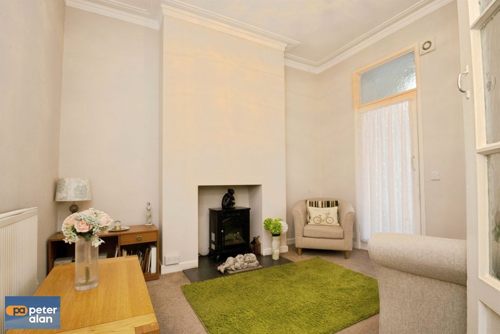 Additional image 6 of 4 bed terraced house for saleDe Burgh Street, Cardiff CF11