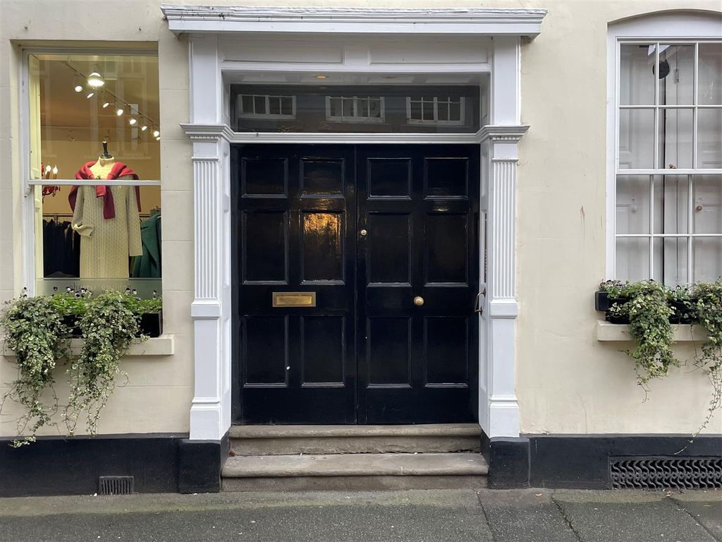 2 bed flat for saleEast Street, Hereford HR1