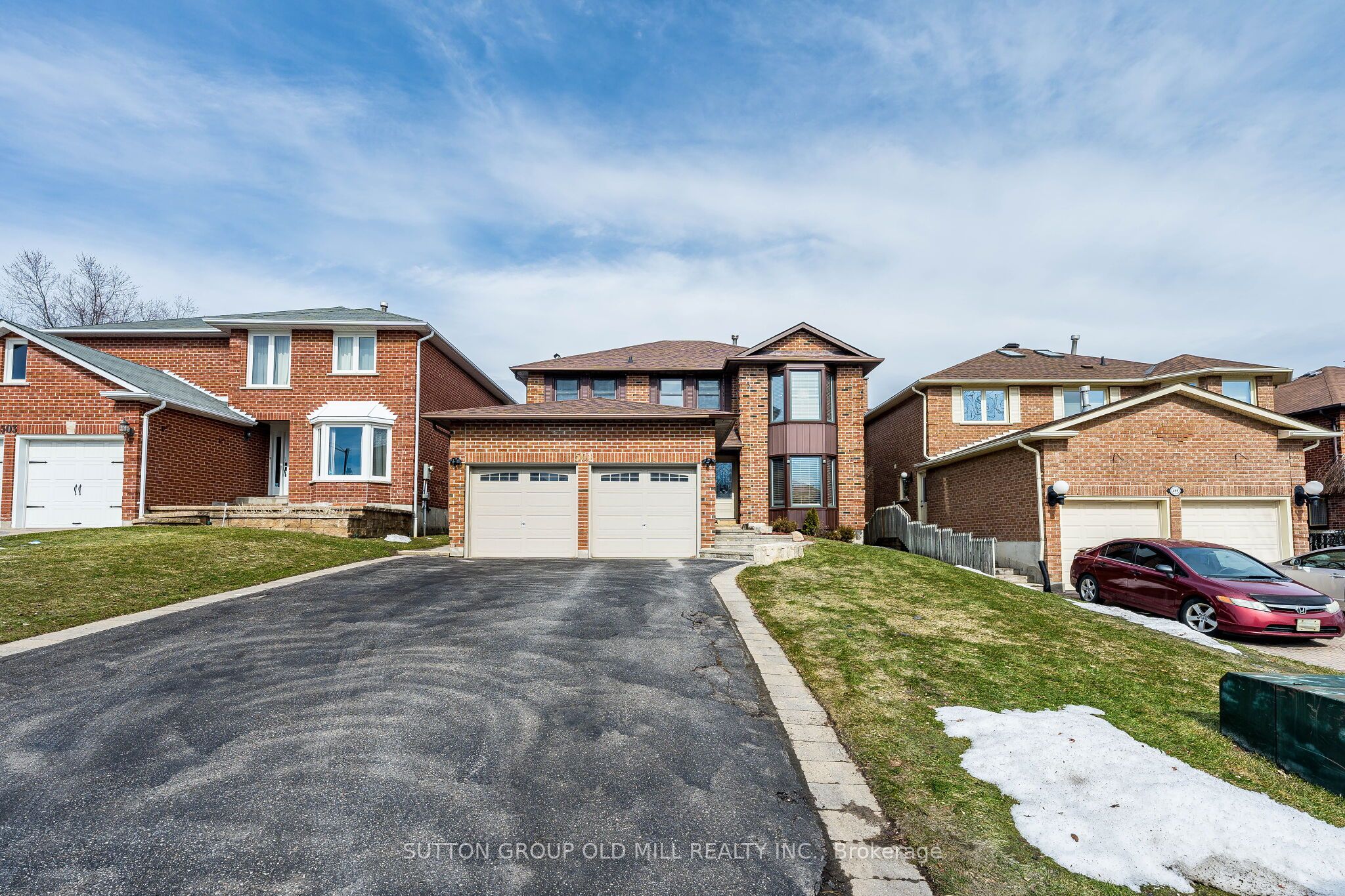 501 Sundown Crescent, Pickering, ON, L1V 6A7 photo 3