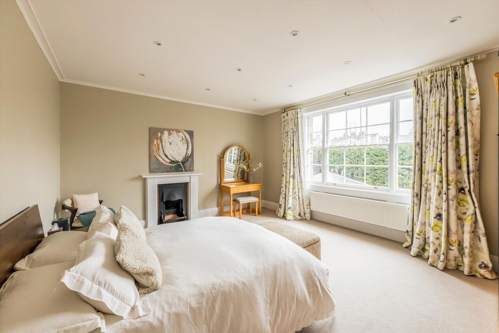 Additional image 17 of 6 bed detached house for saleCalverley Park, Tunbridge Wells, Kent TN1