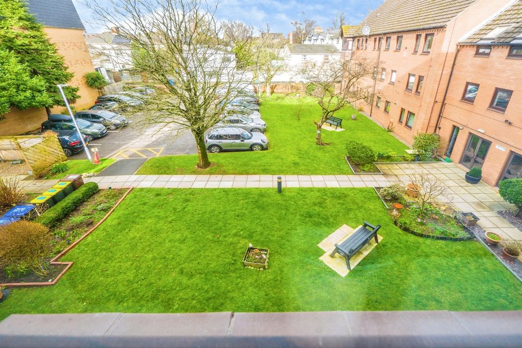 Additional image 15 of 2 bed flat for saleWordsworth Avenue, Roath, Cardiff CF24